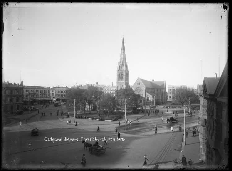 Cathedral Square, Christchurch, 1910