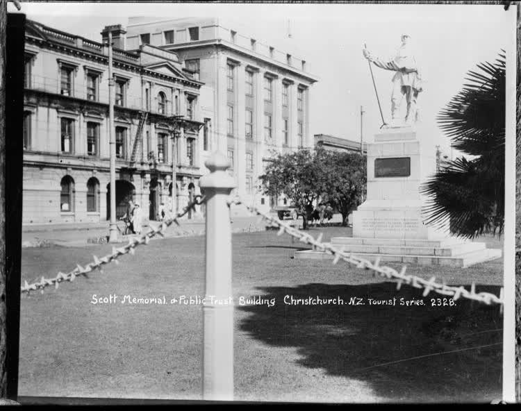Scott Memorial and Public Trust Building, Christchurch, 1910
