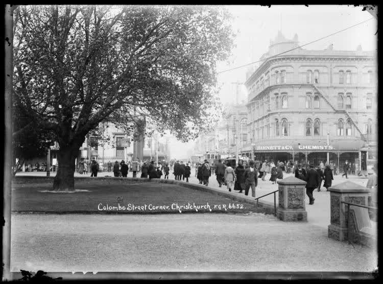 Colombo Street Corner, Christchurch, 1910