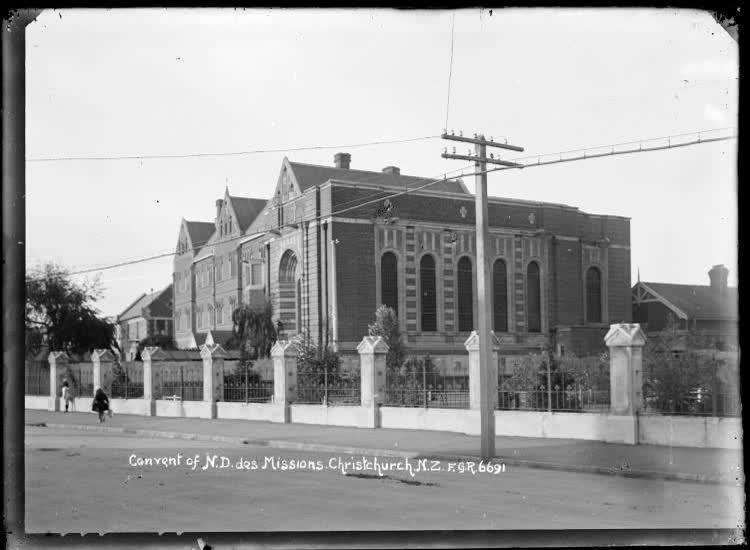 Convent of Notre Dames des Missions, Christchurch, 1910