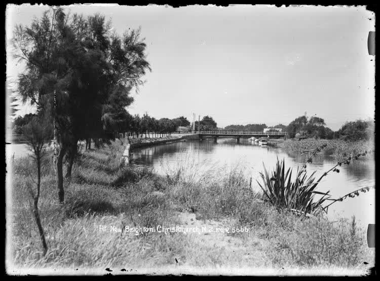 At New Brighton, Christchurch, 1910