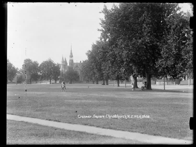 Cranmer Square, Christchurch, 1910