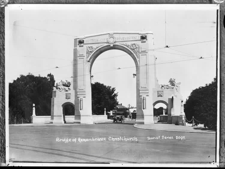 Bridge of Remembrance, Christchurch, 1920