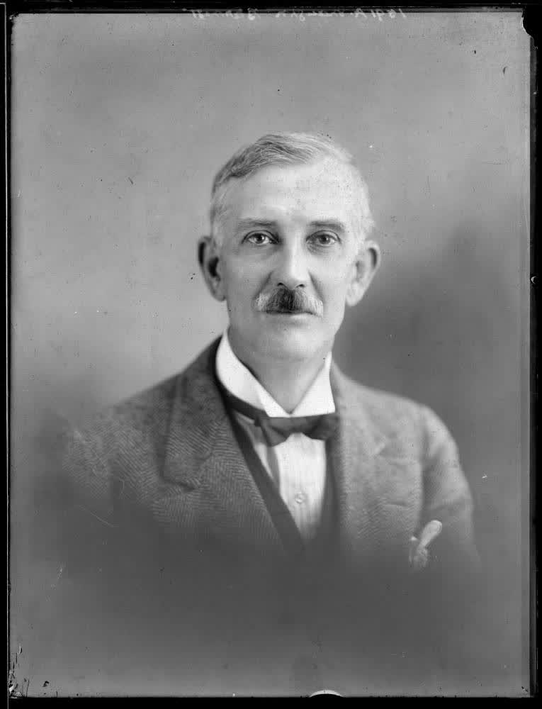 Mr J Maughan Barnett, 1910