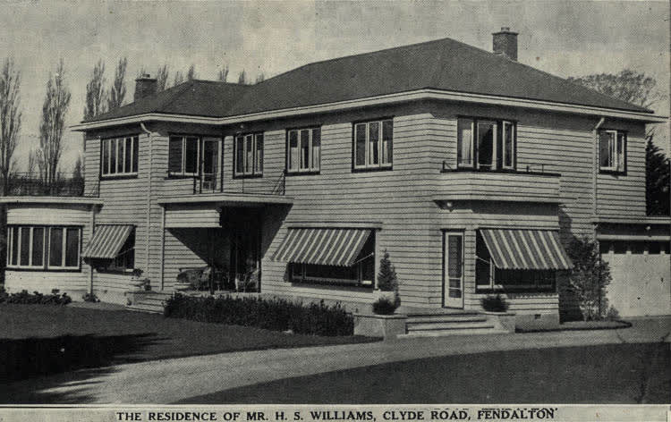 New homes in Christchurch: varying trends in building design highlighted in photographs from the Canterbury capital, 1937