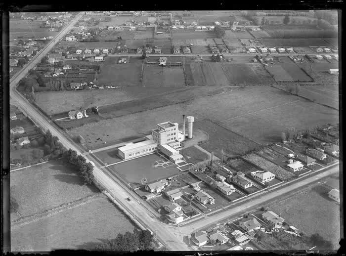 Ovaltine factory, Papanui, Christchurch, 1947