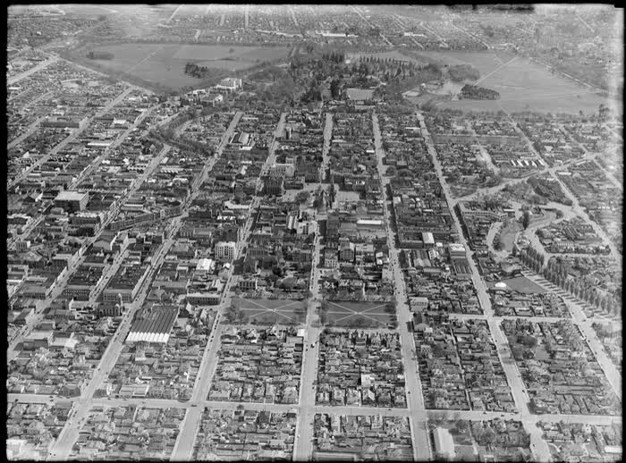 Christchurch City and Cathedral Square, looking to Hagley Park beyond, Canterbury Region, 1946