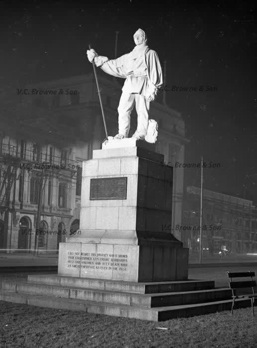 Scott Monument at night - Christchurch (PB1909/2), 1940