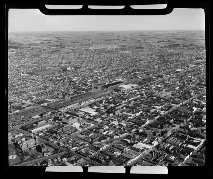 Christchurch Railway Station, Canterbury, 1957