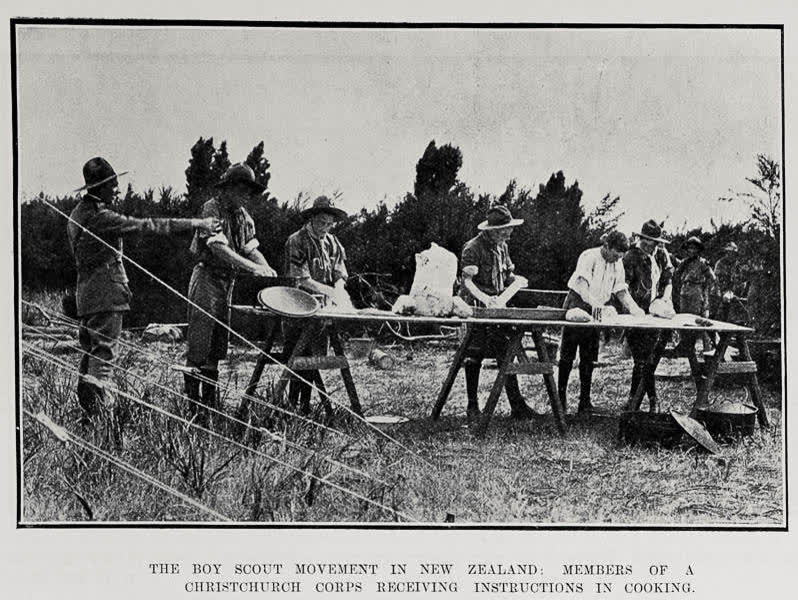 The boy scout movement in New Zealand, 1910