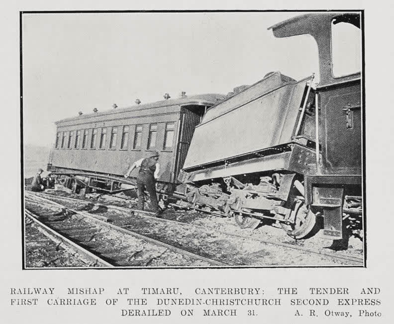 Railway mishap at Timaru, Canterbury, 1914