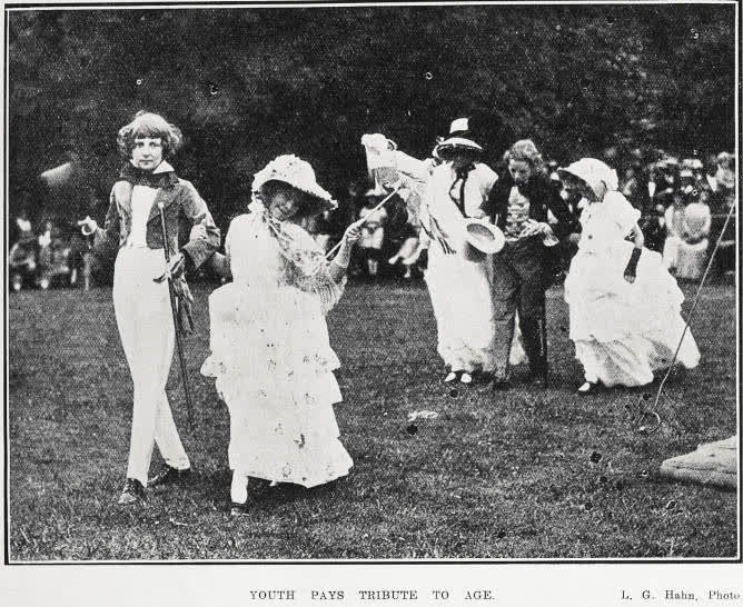 Youth pays tribute to age, 1924