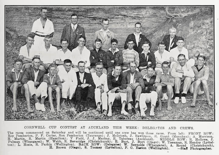 Cornwell Cup contest at Auckland this week: delegates and crews, 1931