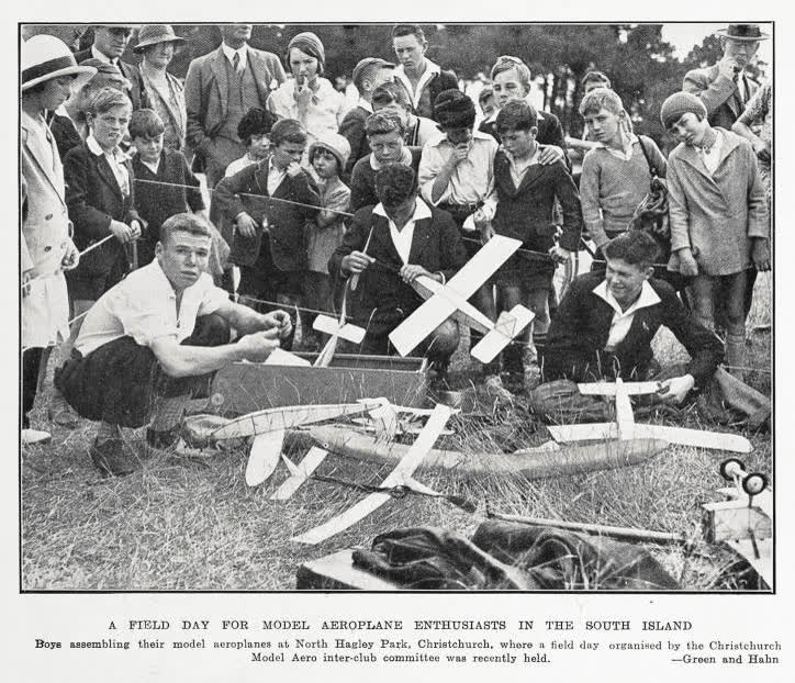 A field day for model aeroplane enthusiasts in the South Island, 1933