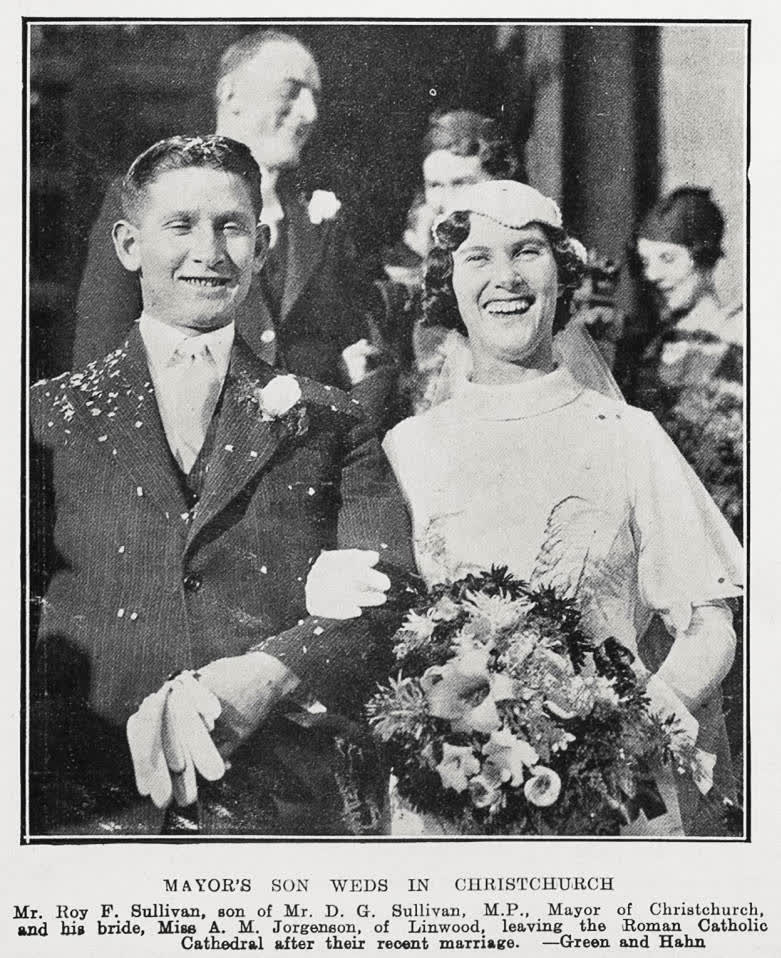 Mayor's son weds in Christchurch, 1934