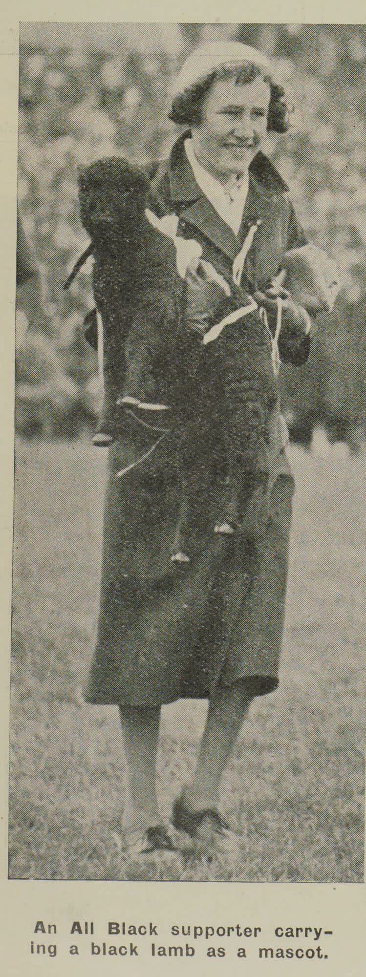 South Africa evens the Test match results with a great victory over the All Blacks, 1937