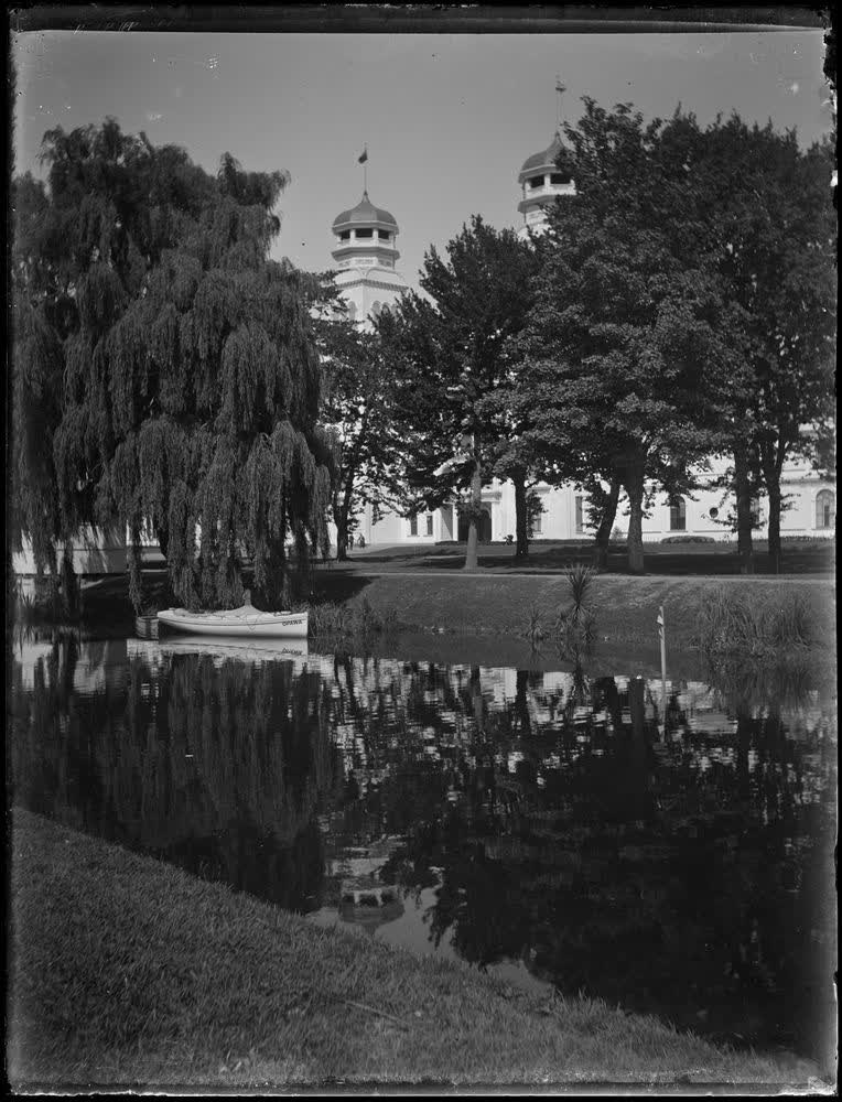 Christchurch exhibition, from Avon River, 1906