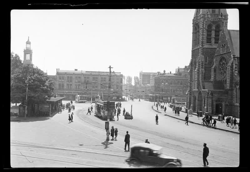 [Cathedral square, Christchurch], 1920