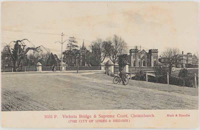 Victoria Square and Supreme Court, Christchurch, 1905