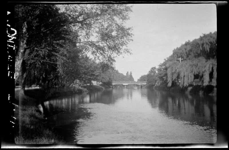 [Avon River, Christchurch], 1920