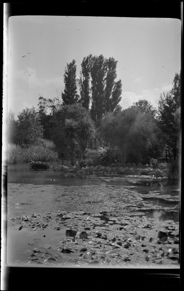 [Avon River, Christchurch], 1920