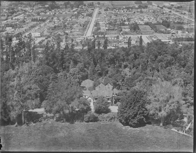 Riccarton House at Christchurch from the air, 1920