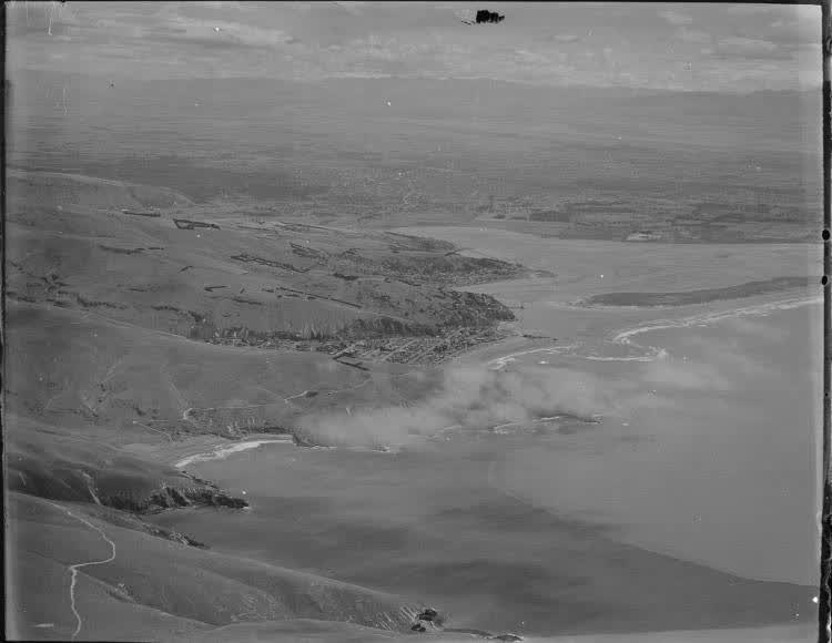 Sumner and surroundings to Christchurch city from the air, 1920