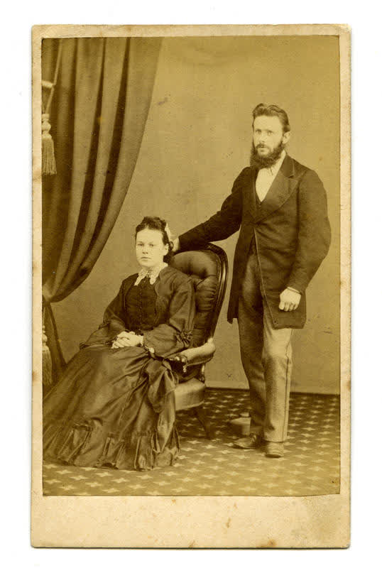 Carte-de-visite: Annie and James Smith, 1870