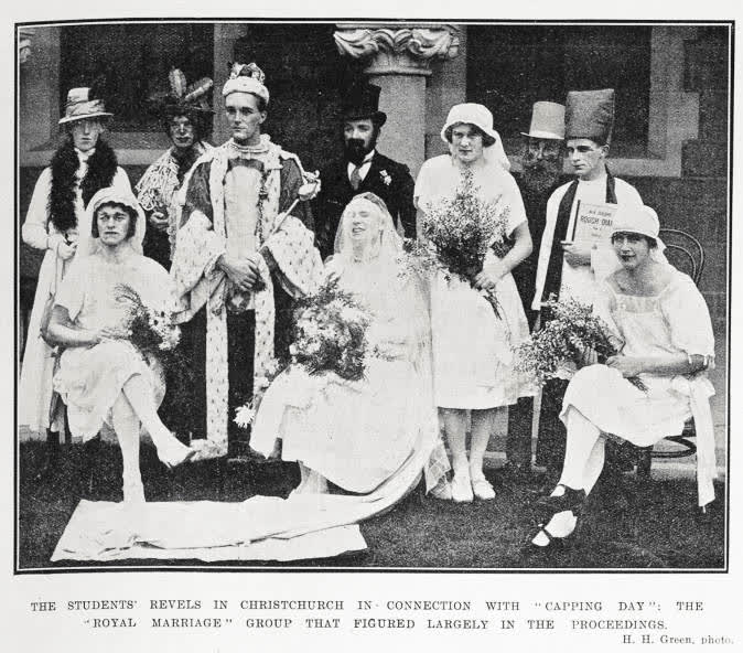 The students' revels in Christchurch in connection with 'capping day': the 'royal marriage' group that figured largely in the proceedings, 1922