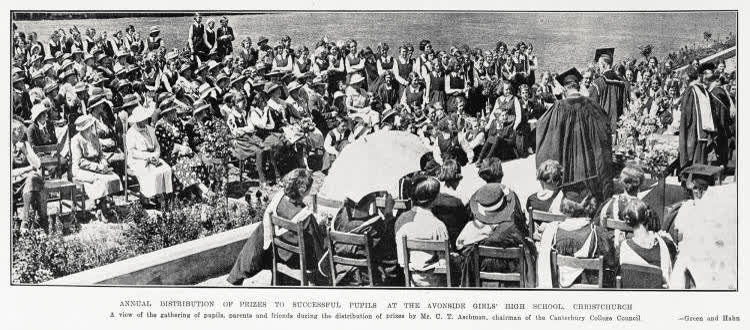 Annual distribution of prizes to successful pupils at the Avonside Girls' High School, Christchurch, 1935