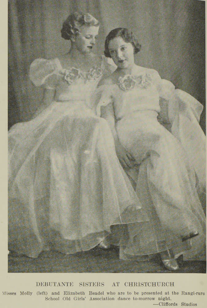 Debutante sisters at Christchurch, 1937