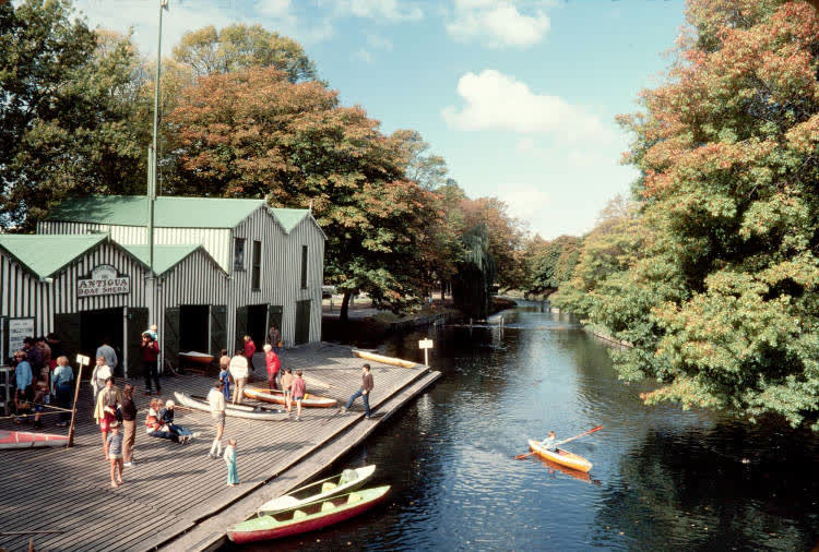 Boatsheds on the River Avon, Christchurch, 1983, 1980
