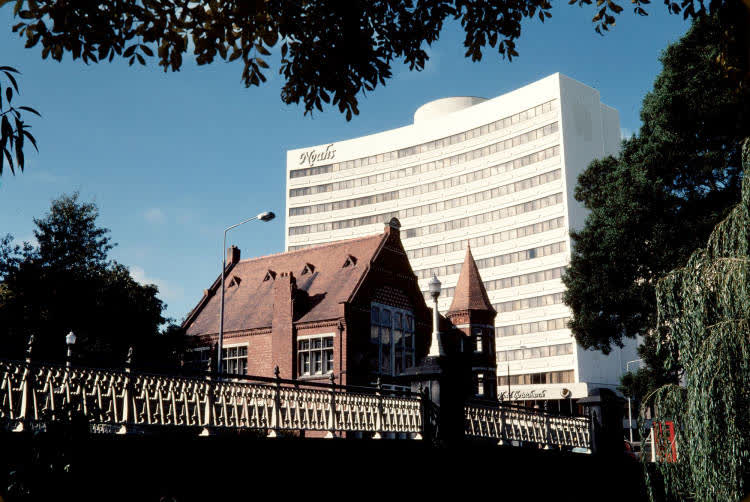 Municipal Chambers building, Christchurch, 1984, 1980