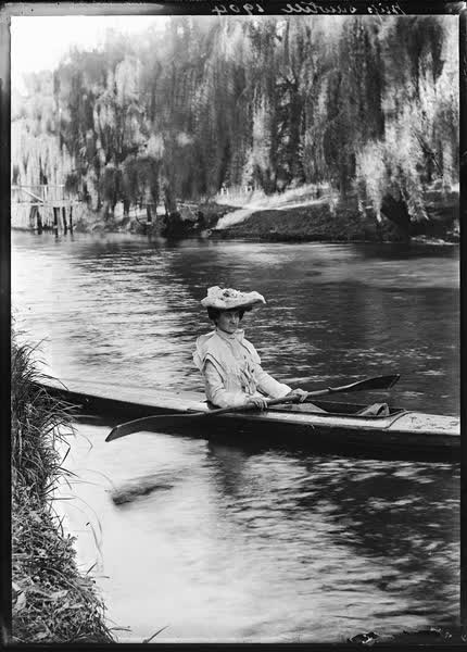 Miss Sawtill, 1904, 1904