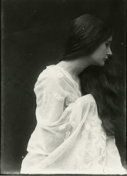Portrait of a Young Woman, 1910