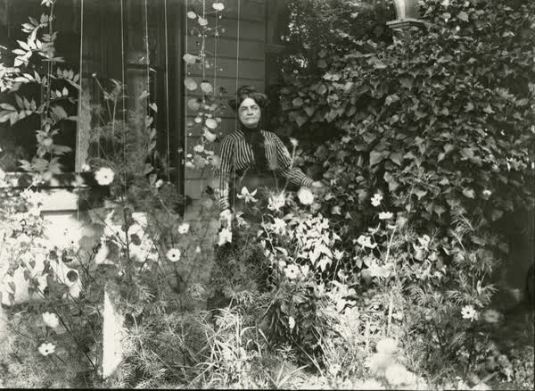 Woman in a Garden, 1910