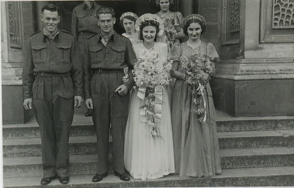 Lockie Wedding, 1940