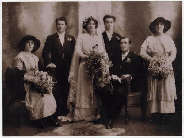 Wedding of Elizabeth Mosley and Sydney Tomline, 1910