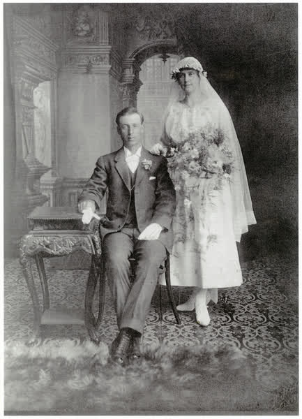 Wedding of Daisy Symonds to James Fazackerly, 1923