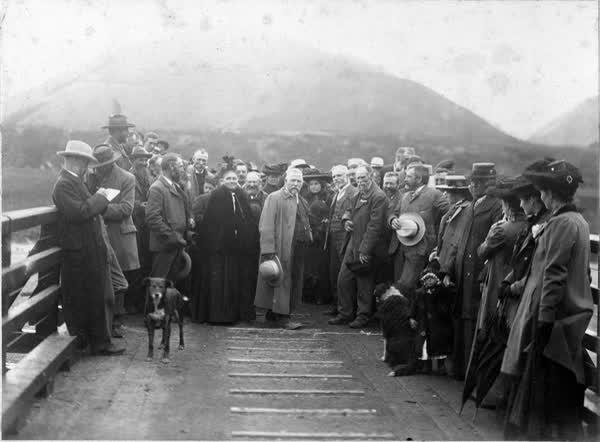 Opening of Ashley Gorge Bridge, 1900
