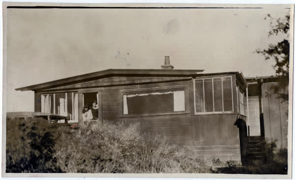 The Winsor family bach, Fleming Street, North Beach, 1920s, 1920