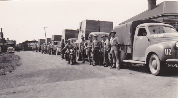 Lomak wardrobe delivery to Army early 1940's, 1940