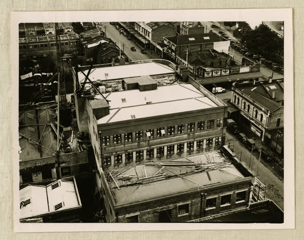 Construction of the Municipal Electricity Department building, 1939