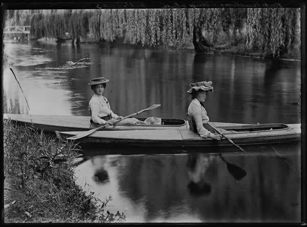Miss Ridgeway and Miss White, February 1903, 1903