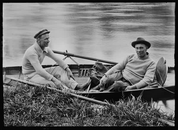 Two men in rowboat on the Avon River, 1900
