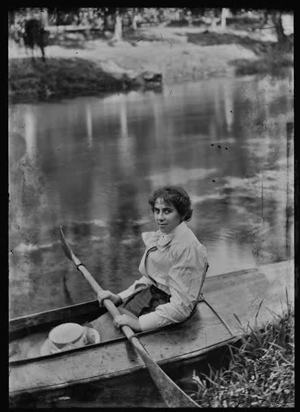 Woman in a canoe on the Avon River, 1900