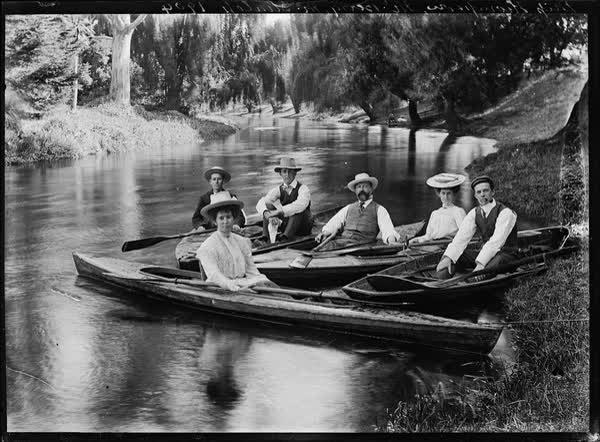 Miss Thompson, Mr. Berry, Mr. Dunlop, 1904, 1904