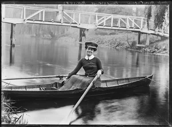 Miss Montague, Musgrove's, November 1903, 1903