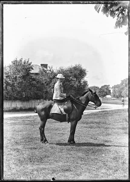 Miss Williams, February 1903, 1903