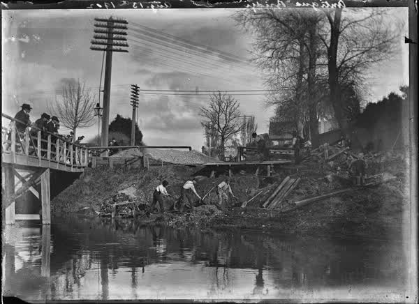 Antigua Bridge, August 13th 1902, 1902